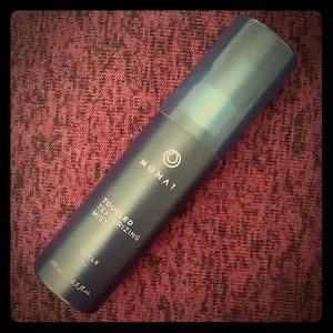 Monat Tousled Texturizing Mist